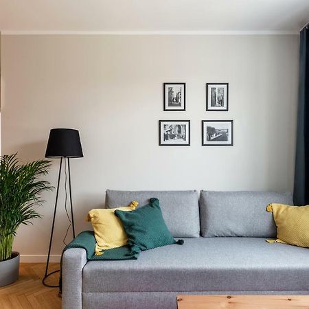 Apartament Ogrod Krasinskich Varşovia Exterior foto
