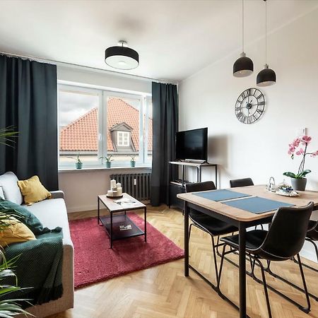 Apartament Ogrod Krasinskich Varşovia Exterior foto